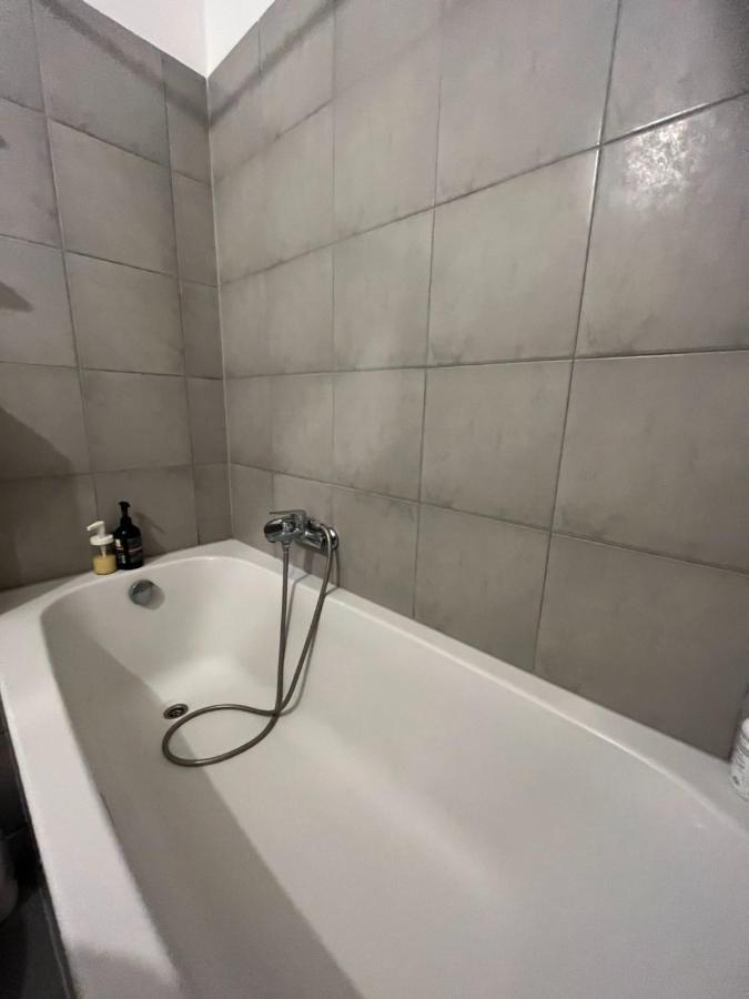 Mimice - Private Garage Parking Space Apartment Zagreb